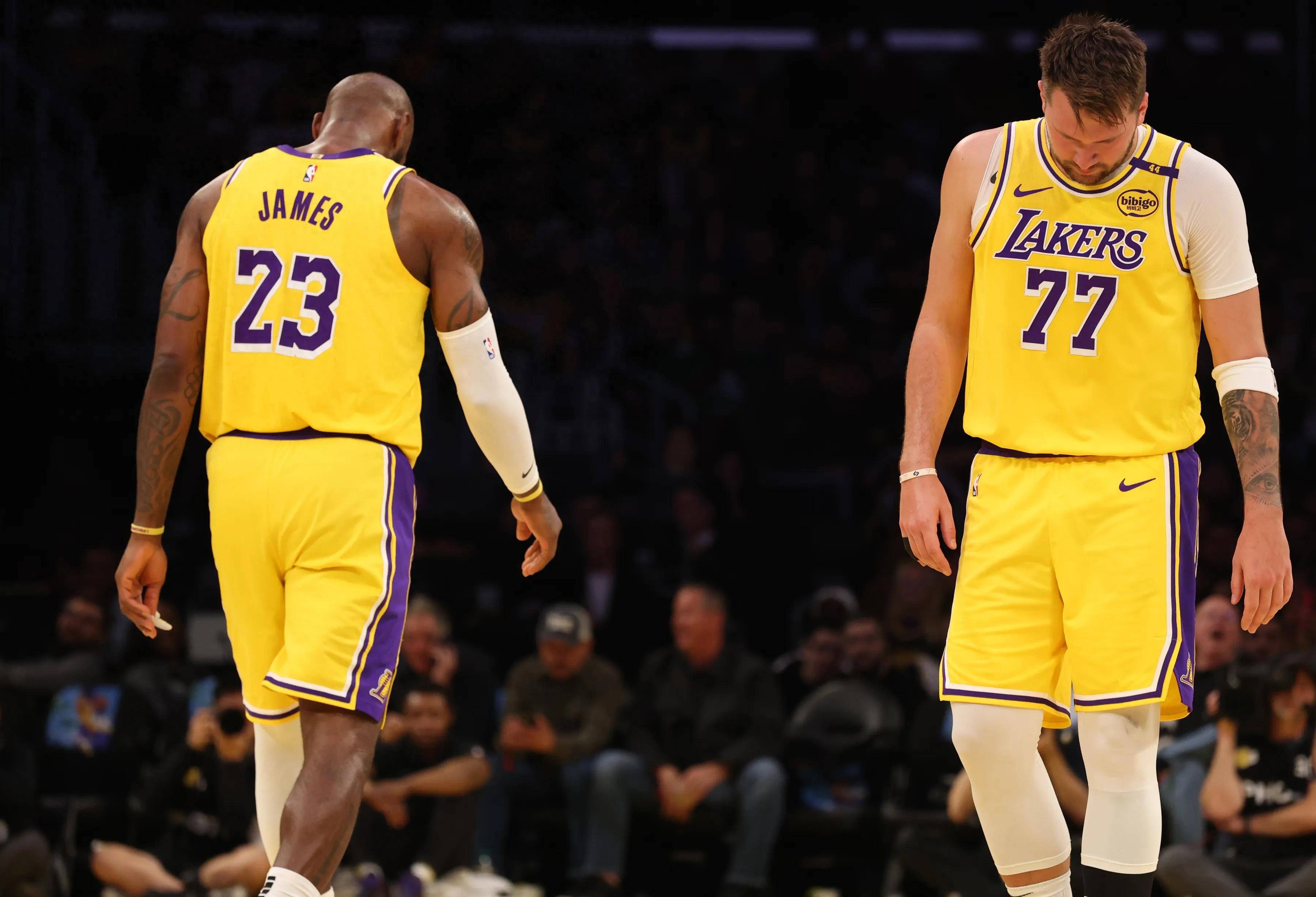 “退役球员重返NBA，作为教练的挑战与成就！” 