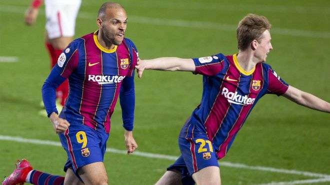 AC米兰双后腰组合数据解析 