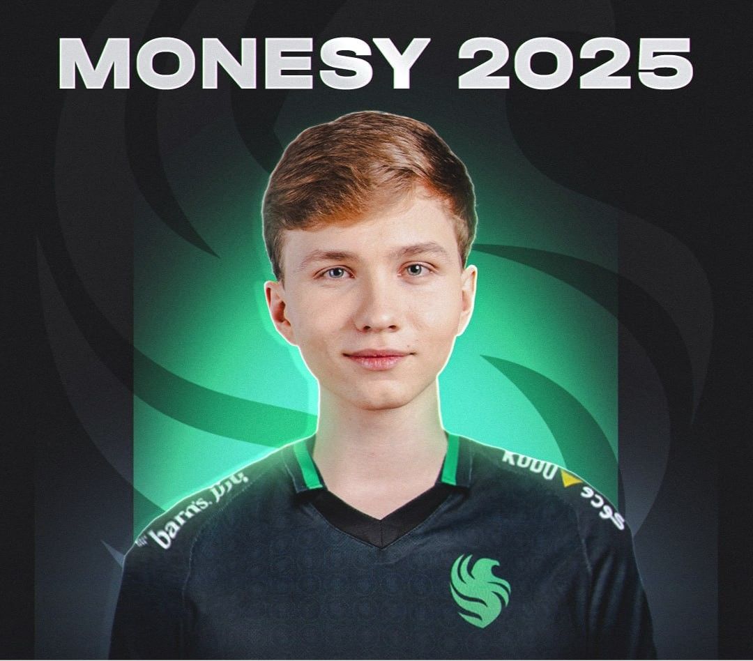包含CS2天才少年m0NESY天价转会G2战队的词条