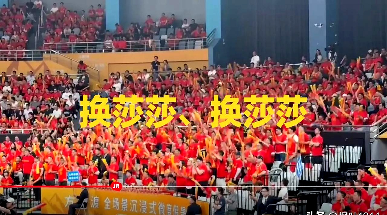 “夏季运动会:项目规模扩大,观众热情高涨!” “夏季运动会:项目规模扩大,观众热情高涨!”