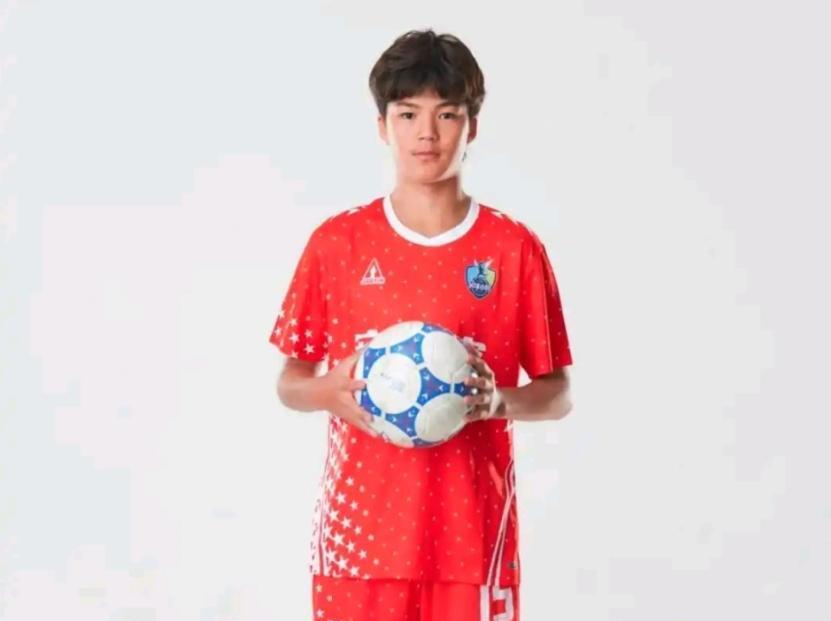 留洋潮回归?亚洲球员扎堆转战五大联赛 留洋潮回归?亚洲球员扎堆转战五大联赛