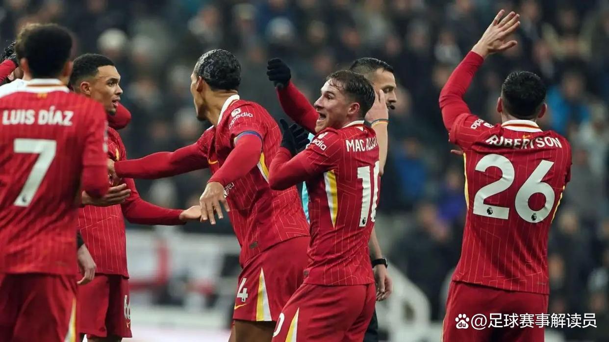 英超裁判解密：误判真的无法避免？ 